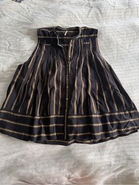 Free People Black and Tan Striped Button-Front sleeveless flowy Top